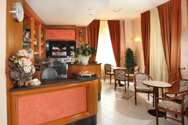 Albergo Vittoria Salsomaggiore Terme Luaran gambar